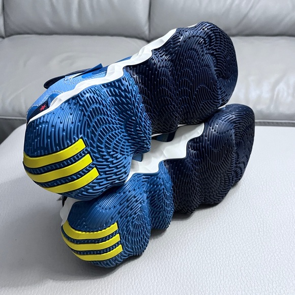 NWT - Adidas Women’s Exhibit B Candace Parker MID Basketball Shoes -US Size 8 - Picture 6 of 8